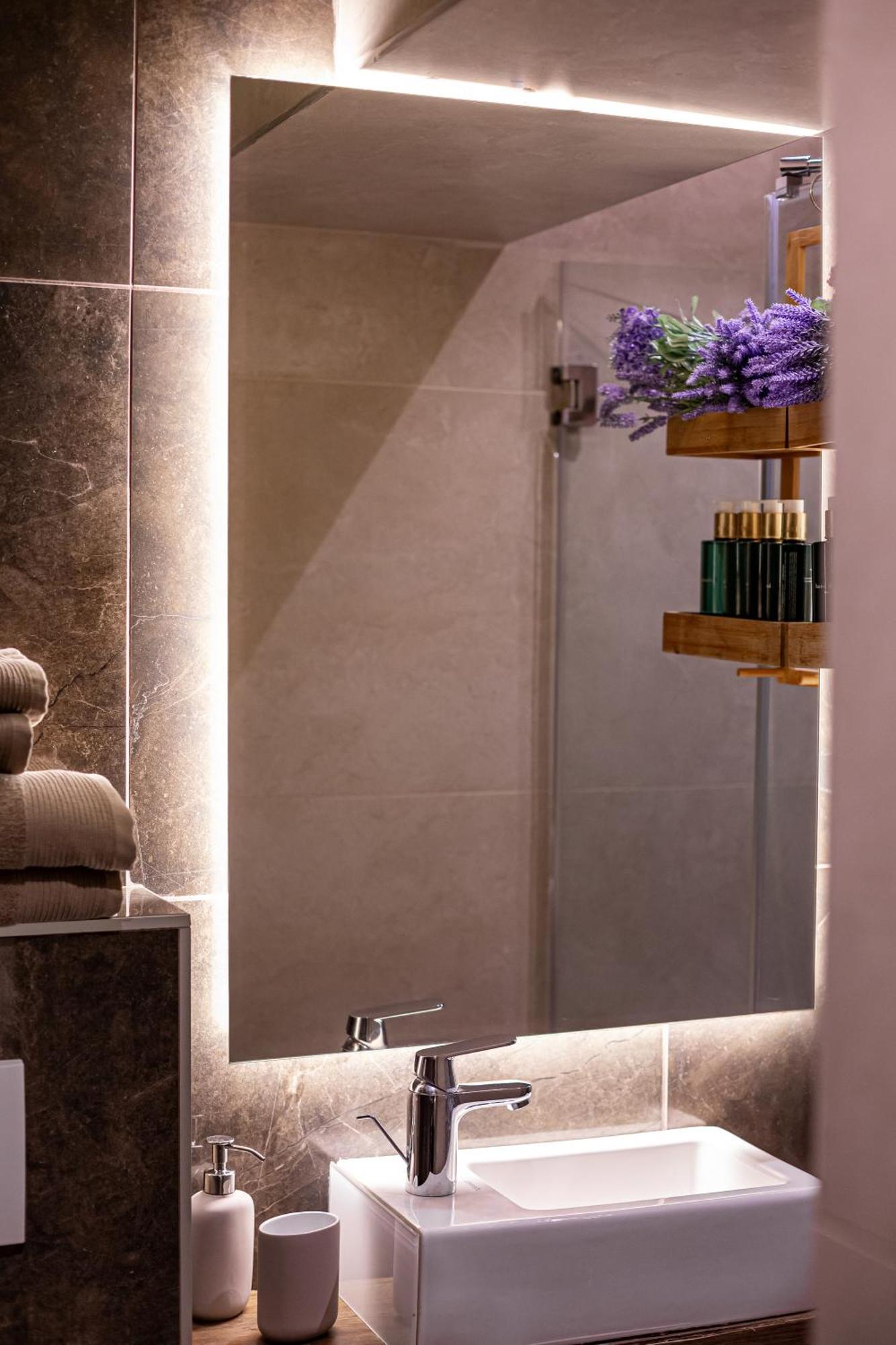 Venus With Jacuzzi And Sauna - Center Belgrad