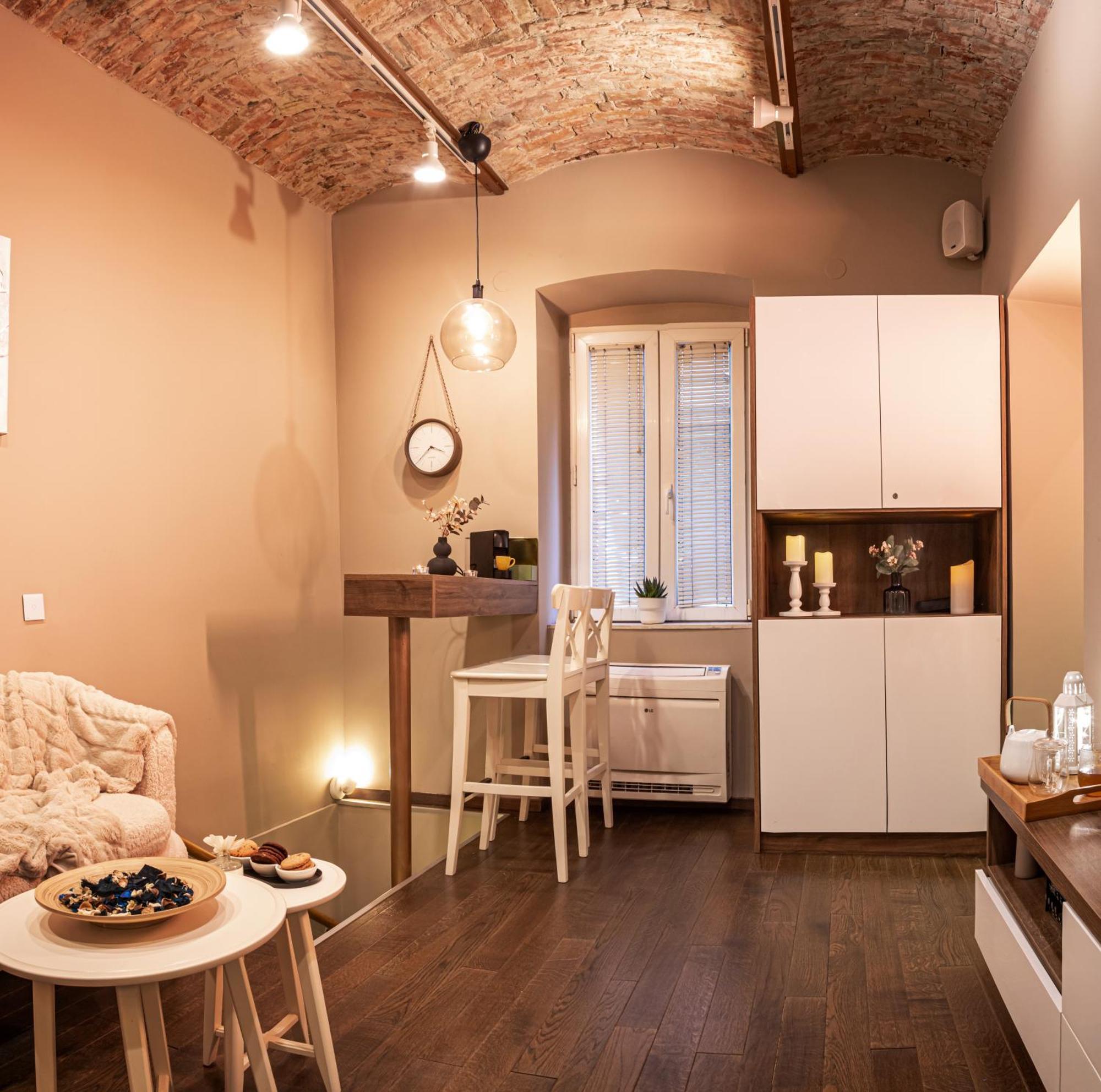 Venus With Jacuzzi And Sauna - Center Apartament Belgrad